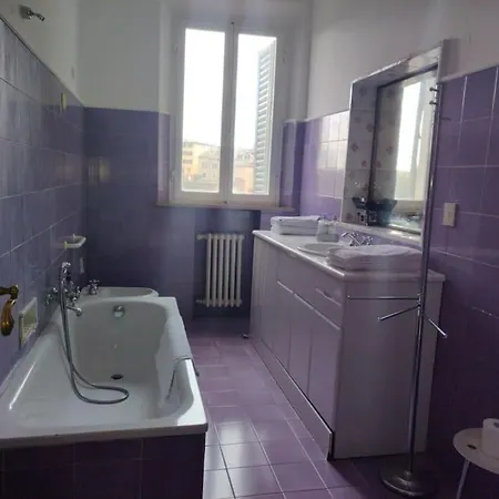 Incantevole Con Loggia Sui Tetti Sienne