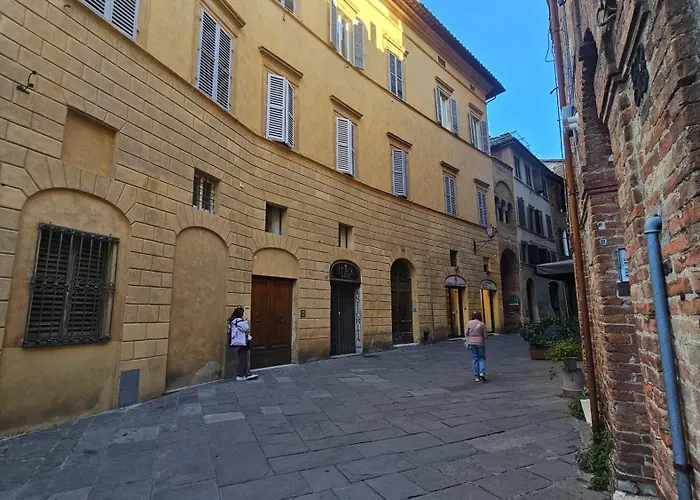 Incantevole Con Loggia Sui Tetti *