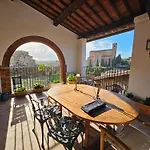 Incantevole Con Loggia Sui Tetti