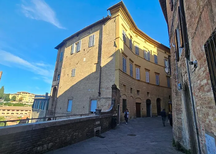 Incantevole Con Loggia Sui Tetti 公寓 锡耶纳