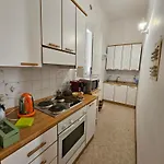Incantevole Con Loggia Sui Tetti Apartamento Siena