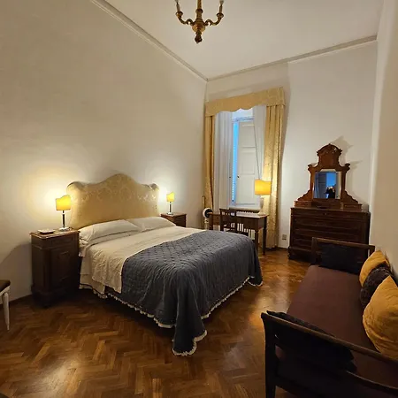 公寓 Incantevole Con Loggia Sui Tetti 锡耶纳