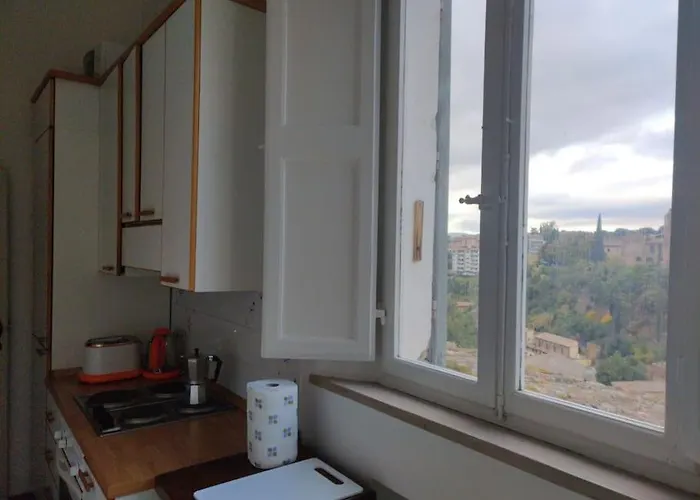 Incantevole Con Loggia Sui Tetti Siena