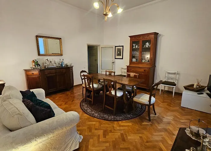 Incantevole Con Loggia Sui Tetti Lägenhet Siena